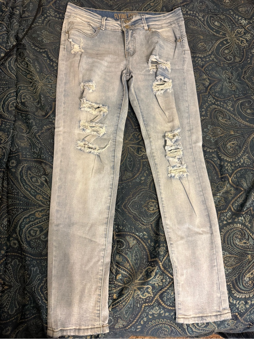 Flying angel Distressed Light Wash Skinny Jeans